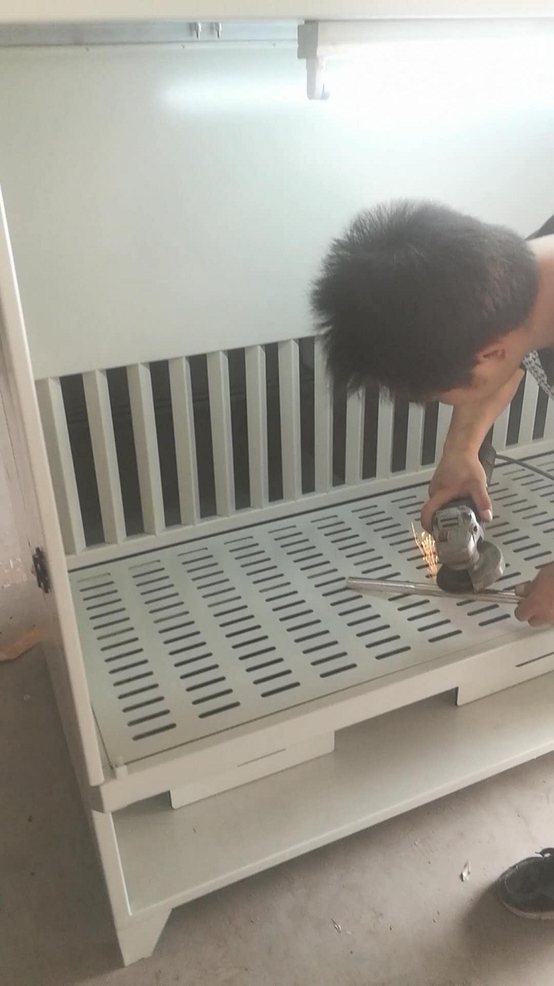 打磨除塵工作臺怎么維護？